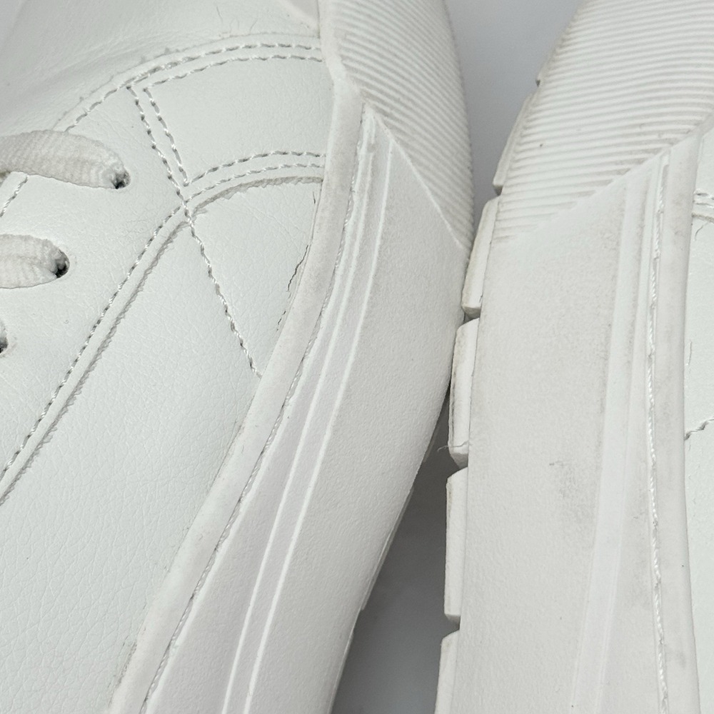 Dr Scholl's Women's Time Off Sneaker Size 9.5M White Gold Faux Leather - Picture 12 of 13